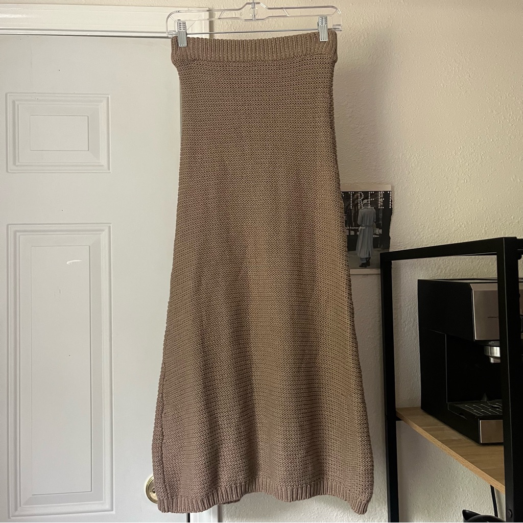 Trois The Label Tan Turtleneck Chunky Cotton Knit Sweater Midi Maxi Skirt Set — image 4 of 7